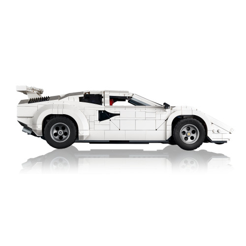 Lamborghini Countach 5000 Quattrovalvole - LEGO Icons