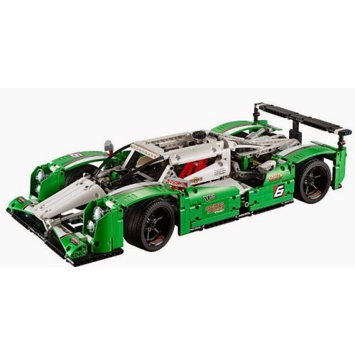 La voiture de course des 24 heures - LEGO Technic