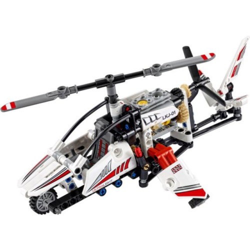 L'hélicoptère ultra-léger - LEGO Technic