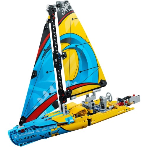Racing Yacht - LEGO Technic