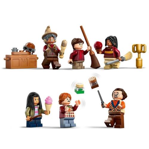 Magasin d'accessoires de Quidditch™ et marchand de glaces - LEGO Harry Potter