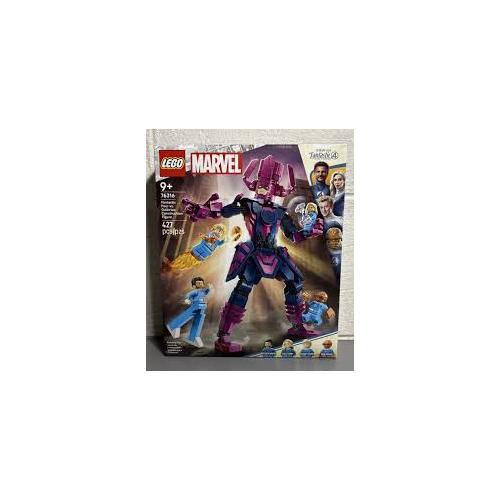 Les Quatre Fantastiques contre la figurine de Galactus - LEGO Marvel