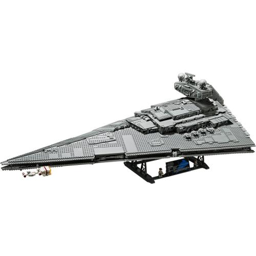 Imperial Star Destroyer - UCS {2nd edition} - LEGO Star Wars